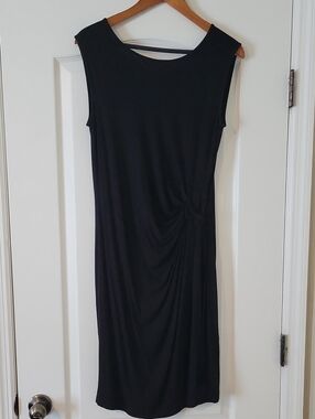 Lucy & Laurel Classic Black Sleeveless Twist-Detail Dress- Never Worn
